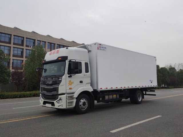 江淮格爾發(fā)A5X，6米8冷藏
